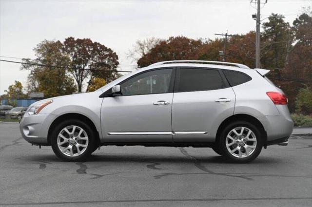 2011 nissan rogue sv