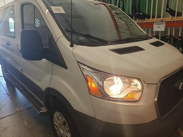 2021 ford transit-250 base