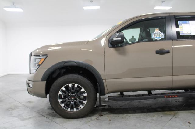 2022 nissan titan pro-4x