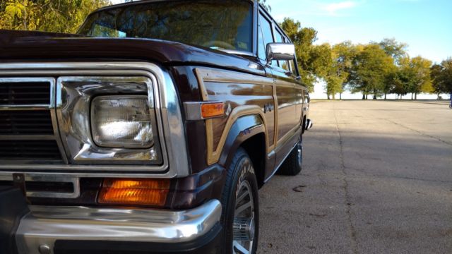 1989 jeep grand wagoneer low reserve low miles