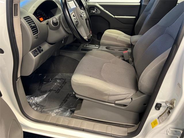 2019 nissan frontier sv