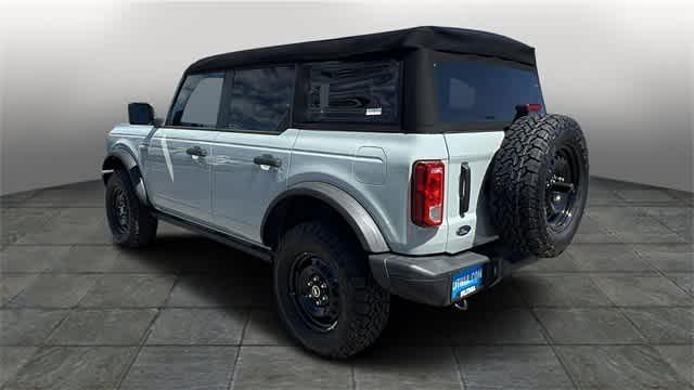 2023 ford bronco black diamond