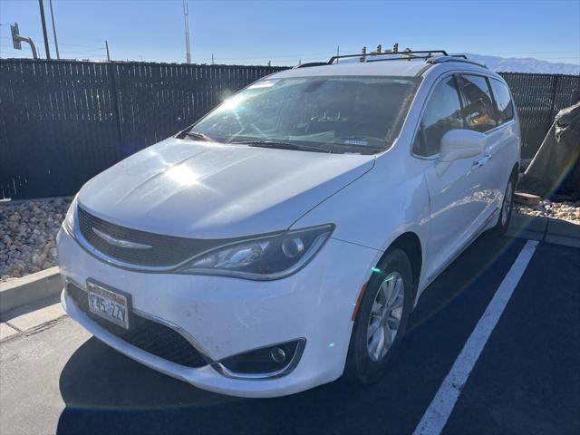 2018 chrysler pacifica touring l