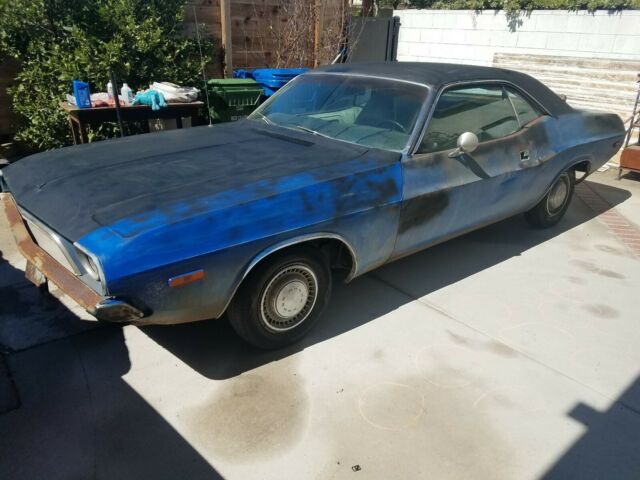 1972 dodge challenger los angeles survivor driver