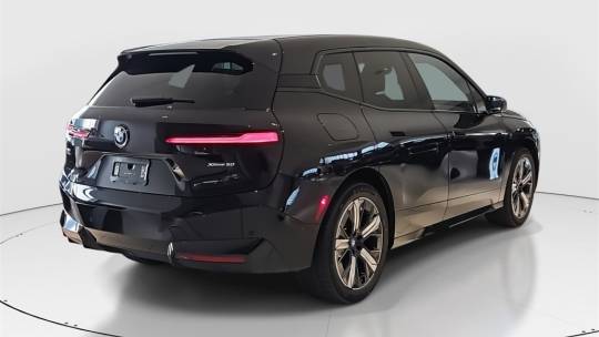 2025 BMW iX
