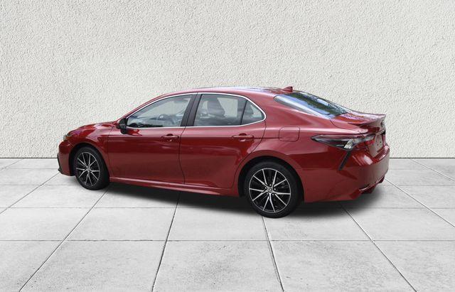 2021 toyota camry
