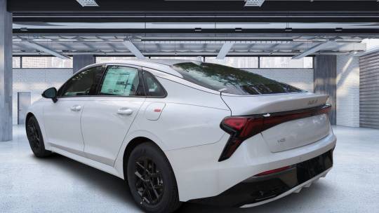 2025 Kia K5