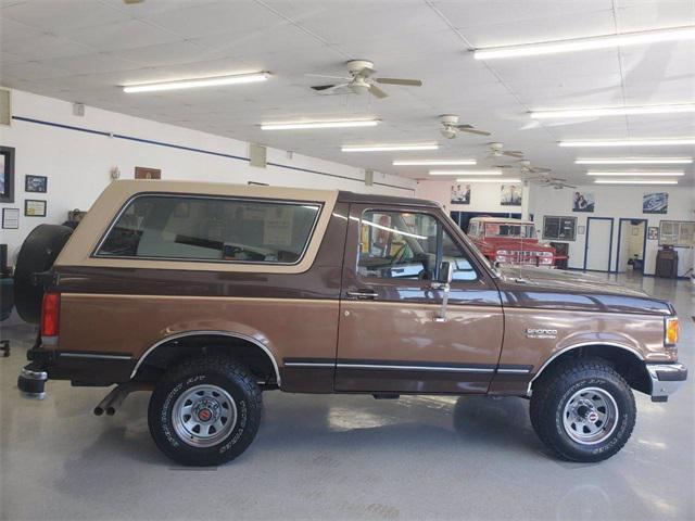 1989 ford bronco xlt