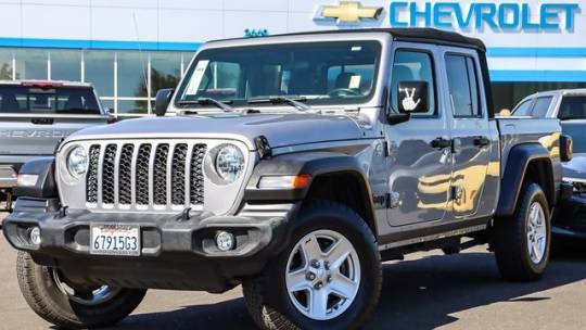 2020 jeep gladiator sport