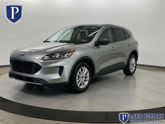 2022 ford escape se