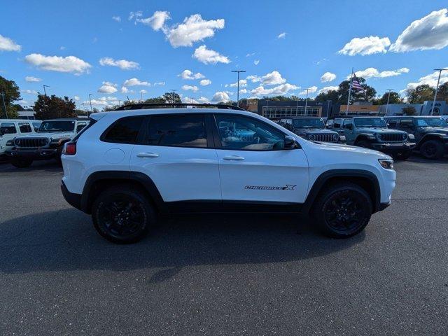2022 jeep cherokee x