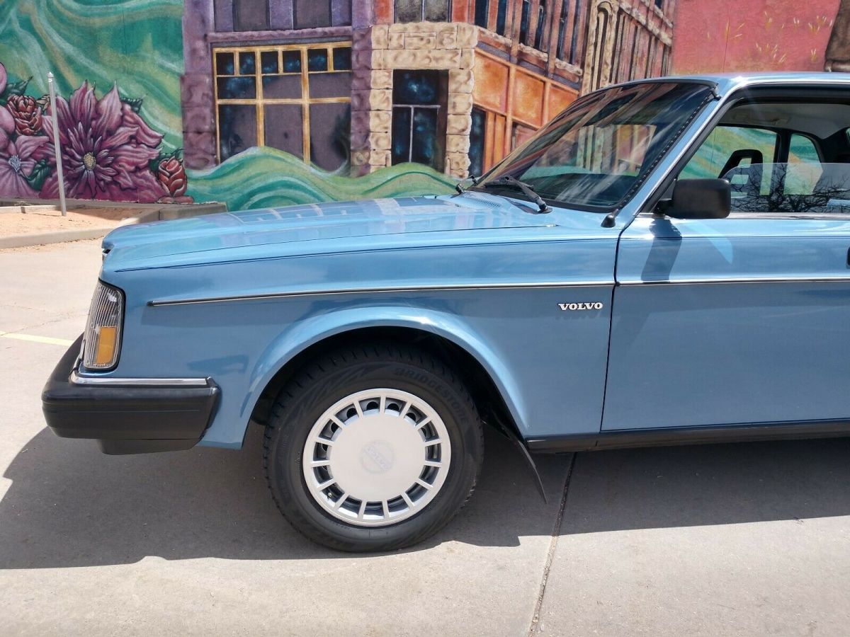 amazing 1984 244 dl mint rare find in this condition low miles