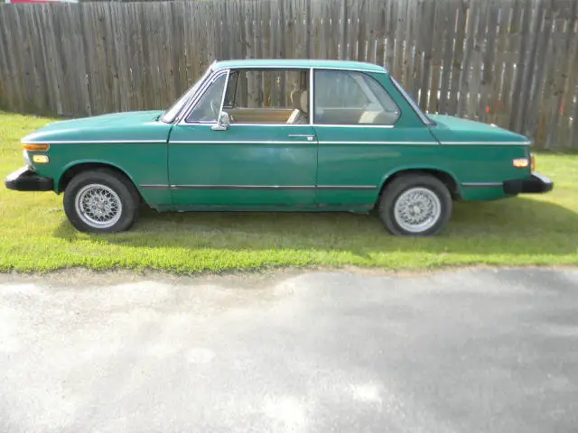 1976 bmw 2002 coupe jade green 4 speed