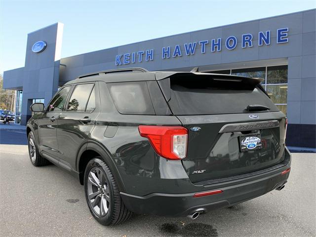 2022 ford explorer xlt