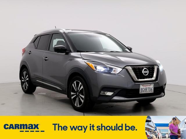 2018 nissan kicks sr