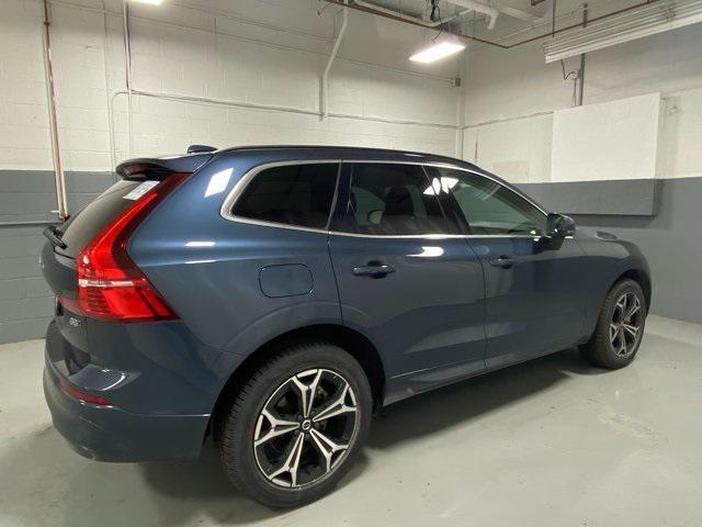 2022 volvo xc60 b5 momentum