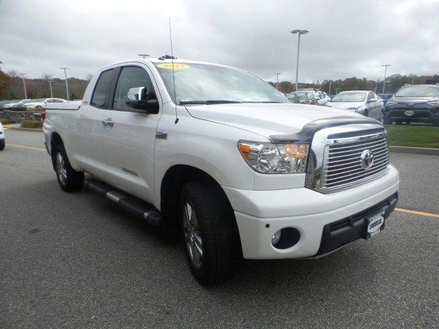 2011 toyota tundra limited 4x4 limited 4dr double cab pickup sb (5.7l v8 for sale in north kingstown, rhode island
