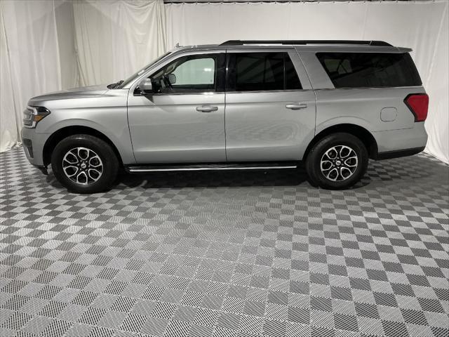 2022 ford expedition xlt max