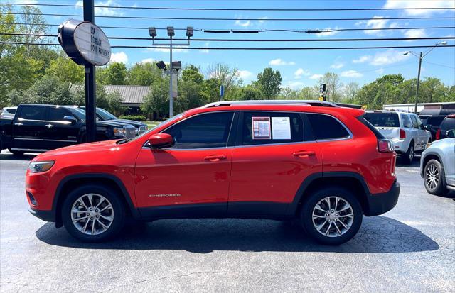 2021 jeep cherokee latitude lux