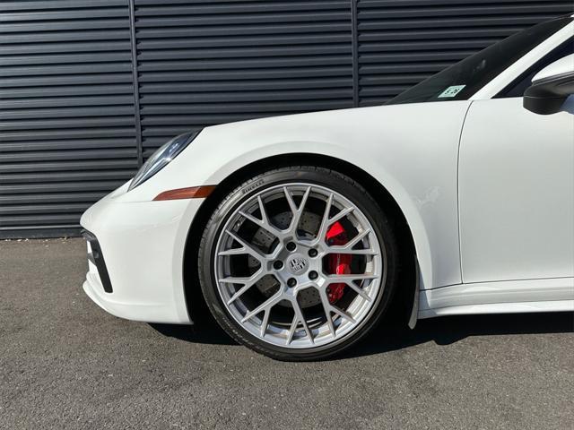 2021 porsche 911 carrera 4s