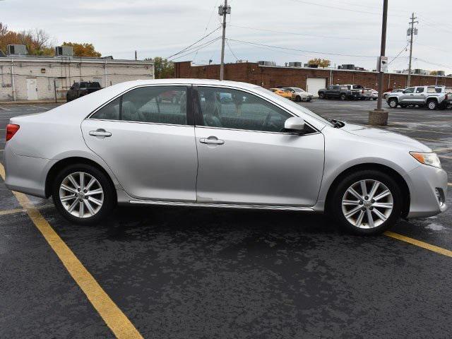 2012 toyota camry xle
