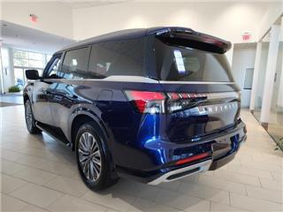 2025 Infiniti QX80 luxe