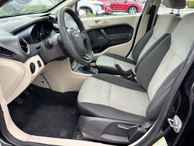 2013 ford fiesta s
