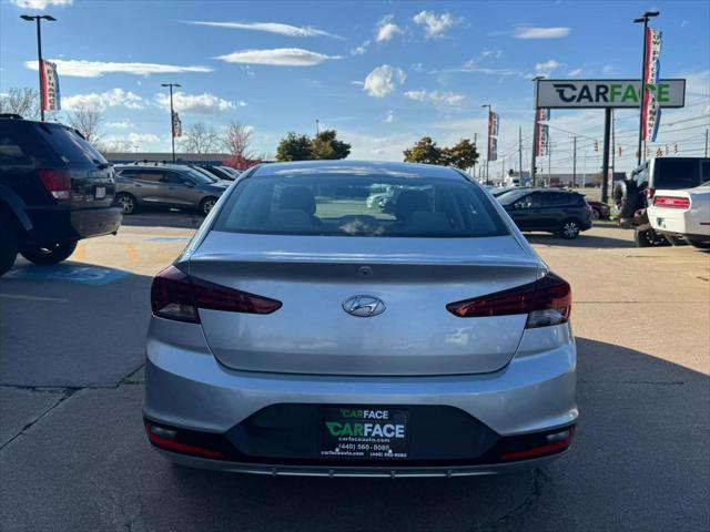 2019 hyundai elantra se