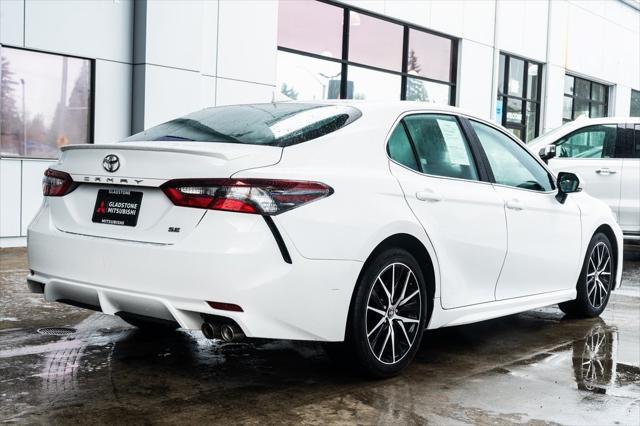 2023 toyota camry se