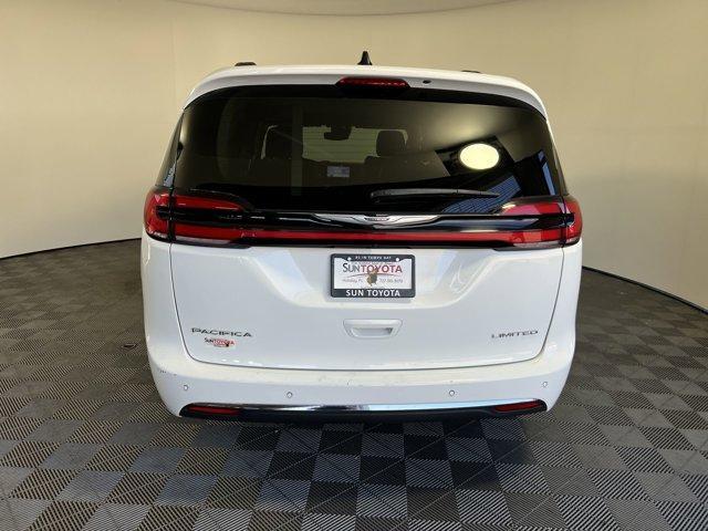 2023 chrysler pacifica limited