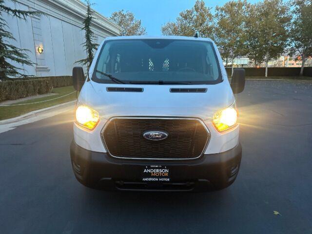2022 ford transit-250