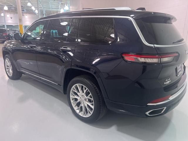 2023 jeep grand cherokee l summit