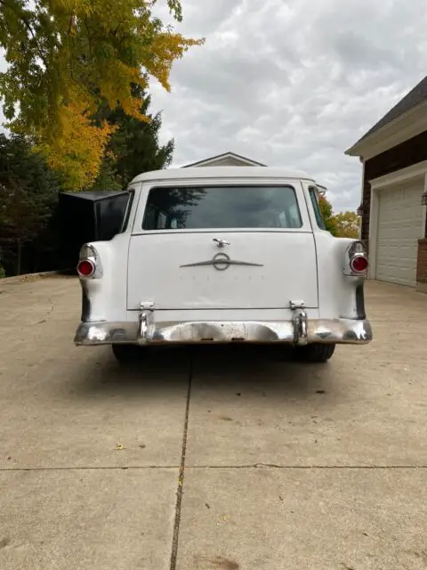 2 door wagon 3 speed manual