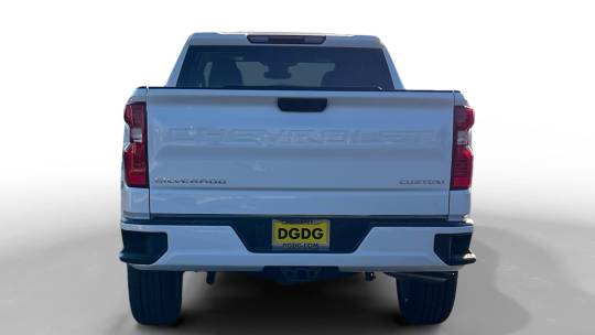 new 2025 chevrolet silverado 1500 custom double cab standard bed 2wd
