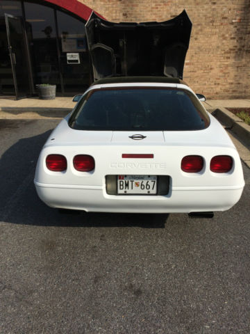 1994 chevrolet corvette convertible 2-door 5.7l