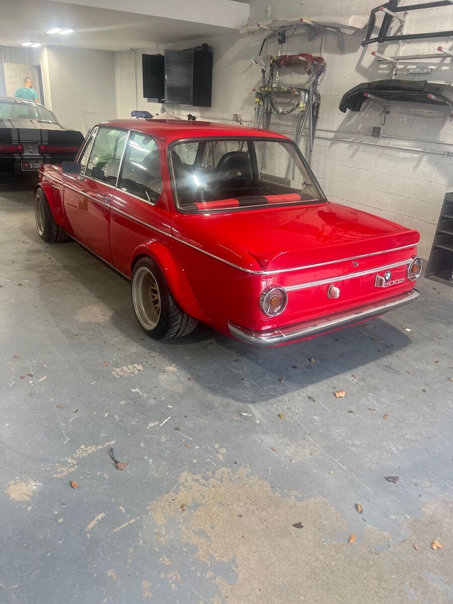 1970 bmw 2002 red