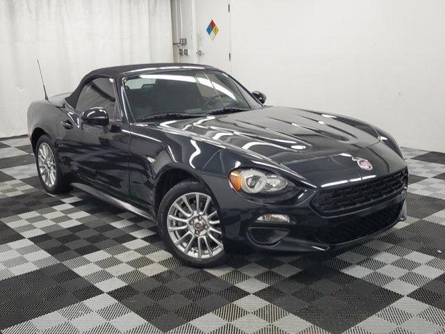 2017 fiat 124 spider base