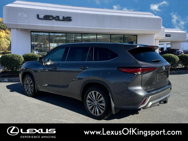 2021 toyota highlander hybrid platinum
