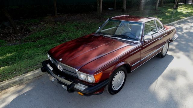 1989 mercedes benz 560sl roadster 65,000 original miles excellent inside and out
