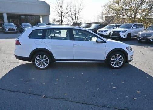 2018 volkswagen golf alltrack in denver, colorado