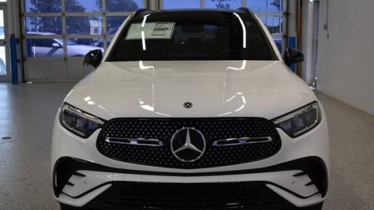 2025 Mercedes-Benz GLC