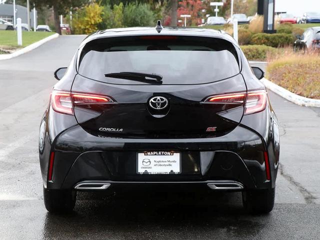 2022 toyota corolla hatchback se
