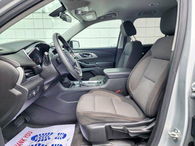 2020 chevrolet traverse ls