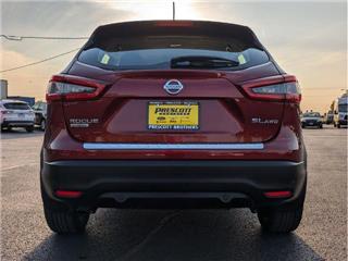 2022 Nissan Rogue Sport sl