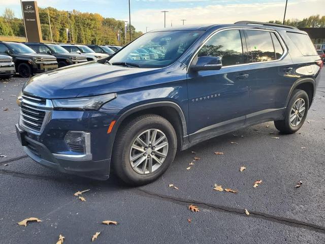 2023 chevrolet traverse lt cloth