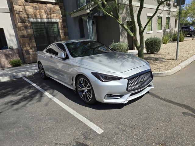 2018 infiniti q60 3.0t luxe