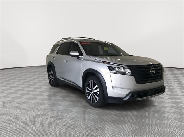 2023 nissan pathfinder platinum 4wd