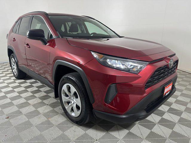 2021 toyota rav4 le