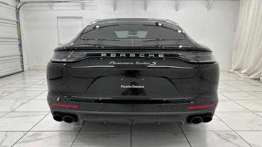 2022 Porsche Panamera