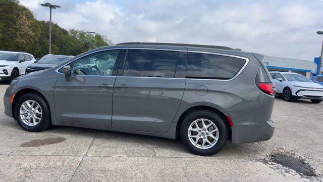 2022 chrysler pacifica touring l